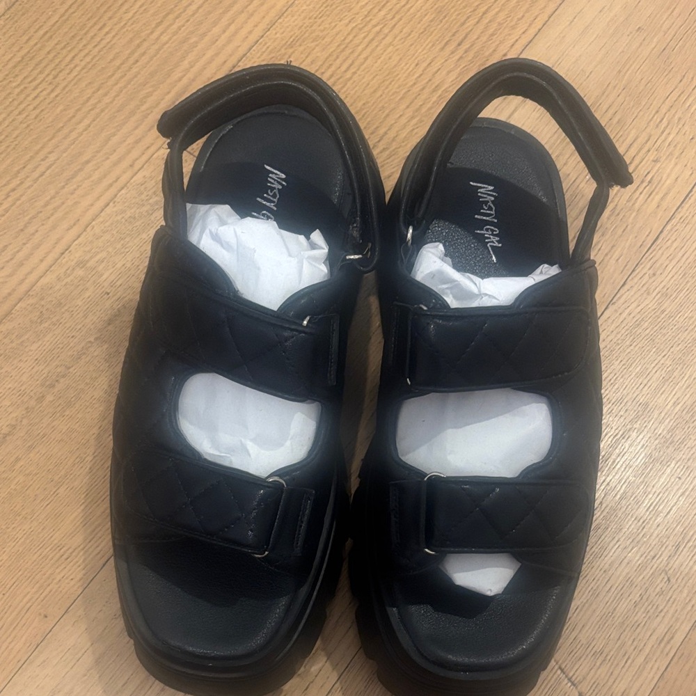 Nasty Gal Black Quilted Sandals
